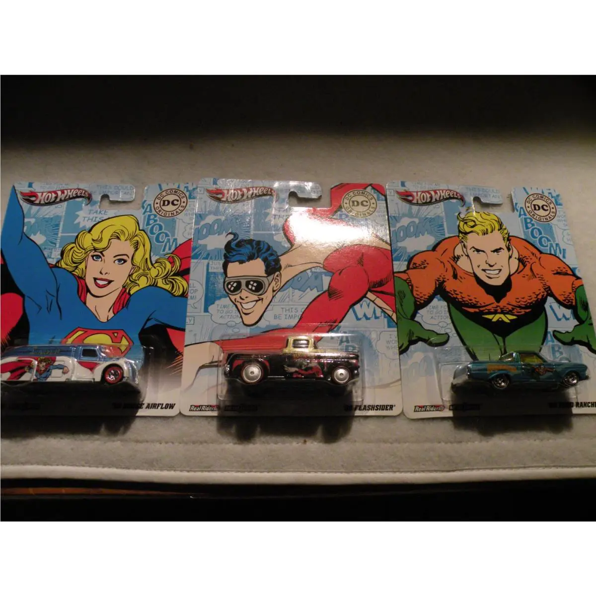 Hot Wheel DC Comics Real Riders Set OF 6 2011
