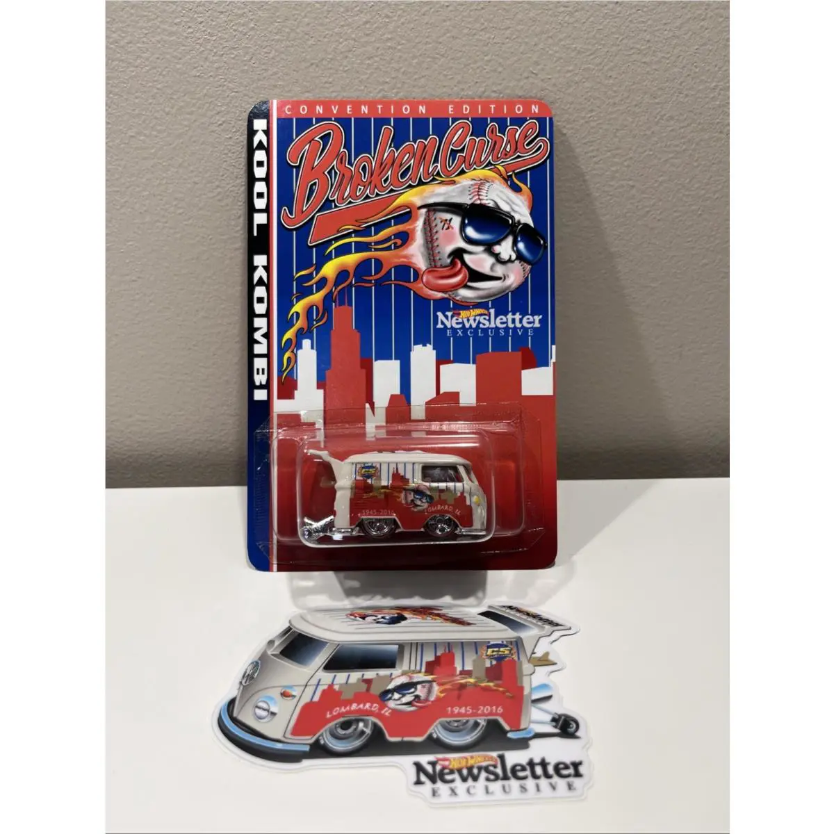 Hot Wheels Broken Curse Convention Edition Kombi CS Customs with Decal A36