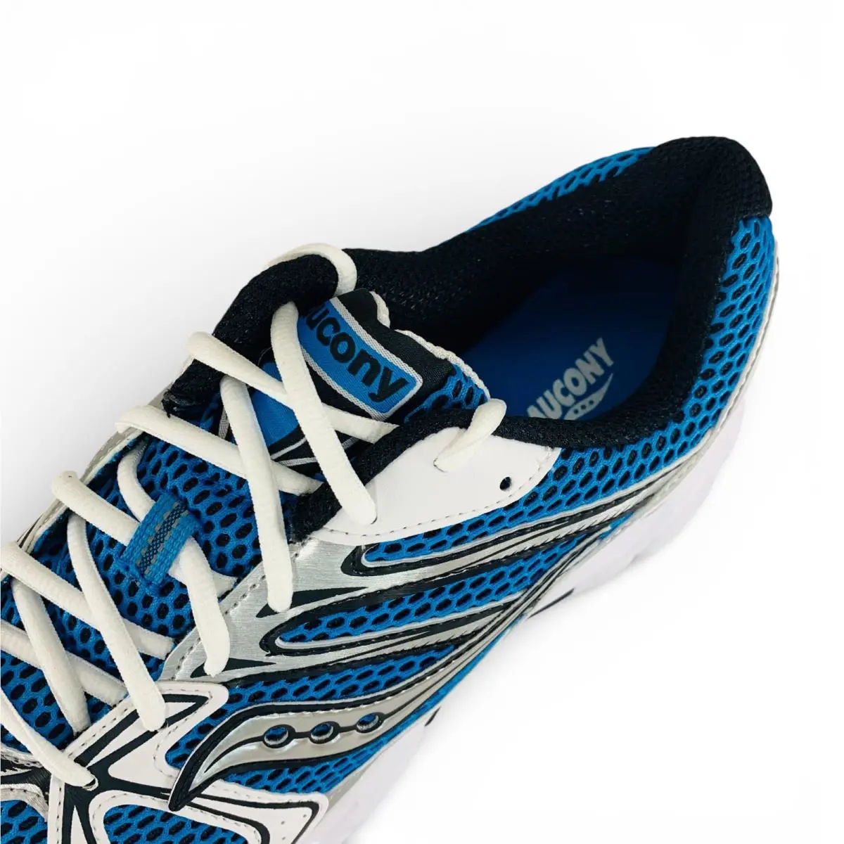 Saucony shoes - Saucony Ride Millennium - Ride Millennium - S70812-27 - White 8