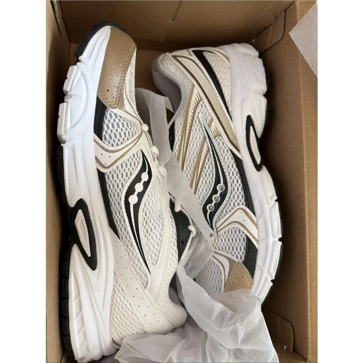Saucony shoes - Saucony Grid Ride Millennium - Grid Ride Millennium - S70812-18 - White 4