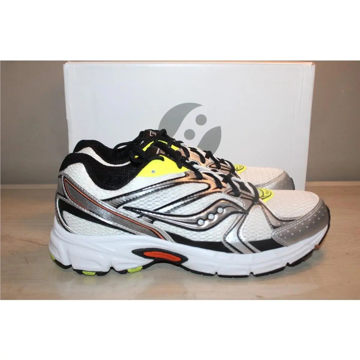 Saucony shoes - Saucony Ride Millennium - Ride Millennium - S70812-12 - White 2