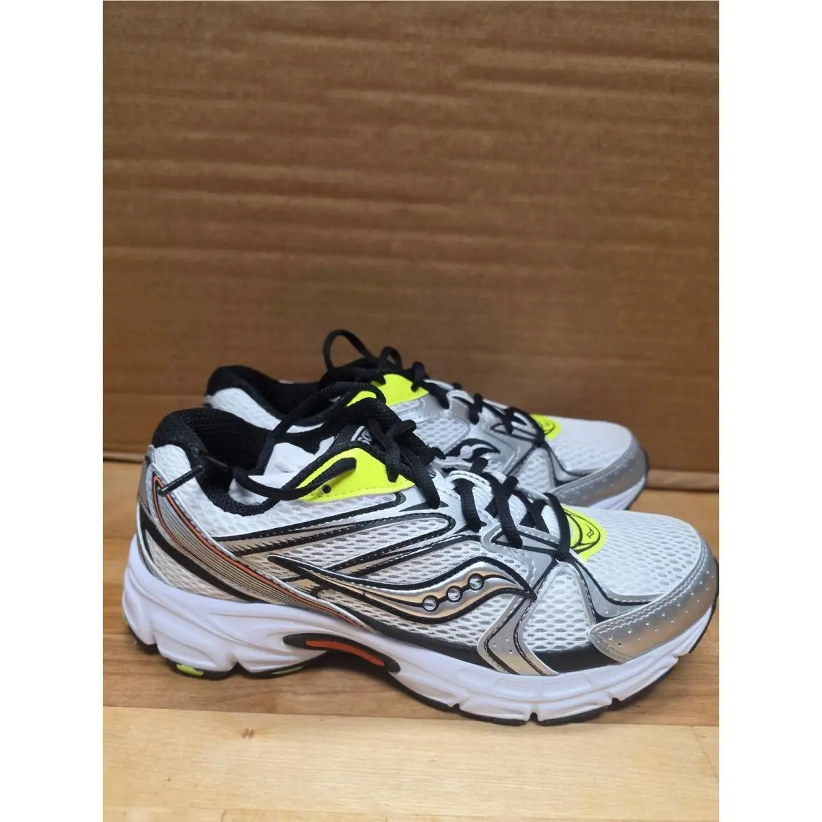 Saucony shoes - S70812-12 - S70812-12 - Silver 1