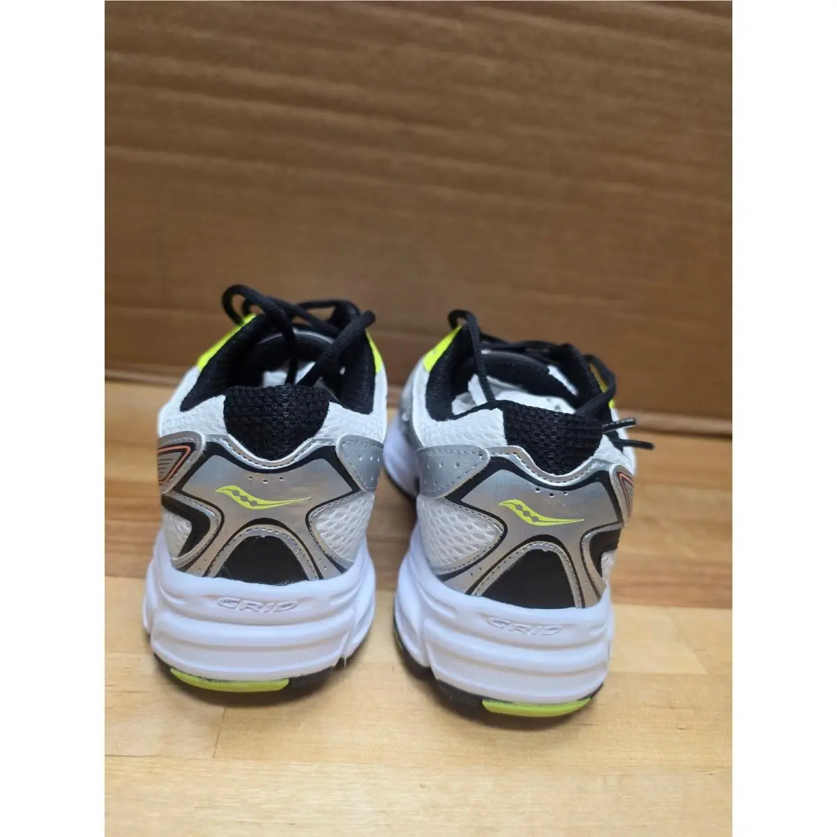 Saucony shoes - S70812-12 - S70812-12 - Silver 3