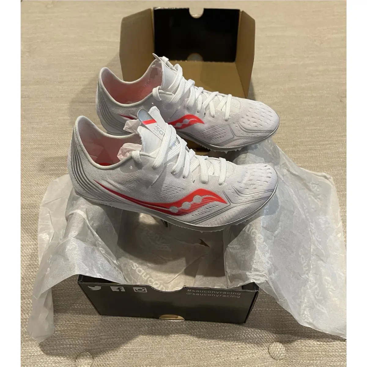 Saucony shoes - Saucony Endorphin Speed - Endorphin Speed - White/Vizired (UPC: 0044211334738) 8