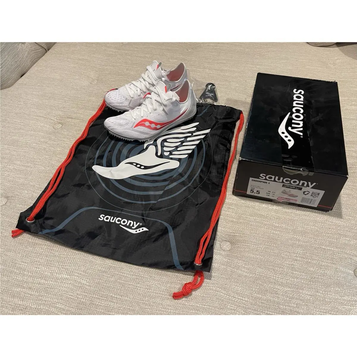 Saucony shoes - Saucony Endorphin Speed - Endorphin Speed - White/Vizired (UPC: 0044211334738) 1