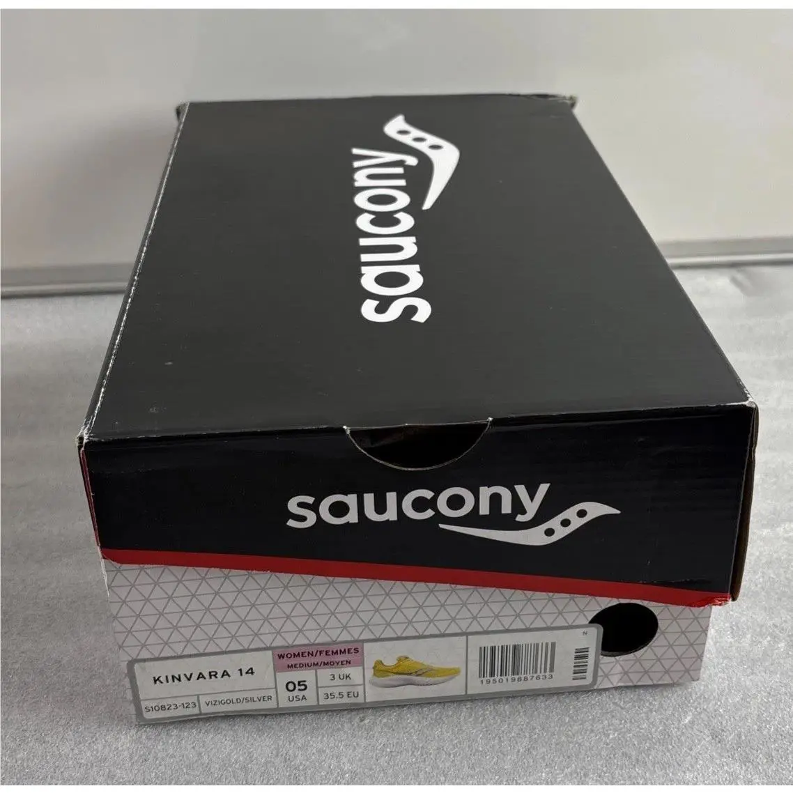 Saucony shoes - Saucony Kinvara 14 - Kinvara - S10823-123 - Yellow Silver 8