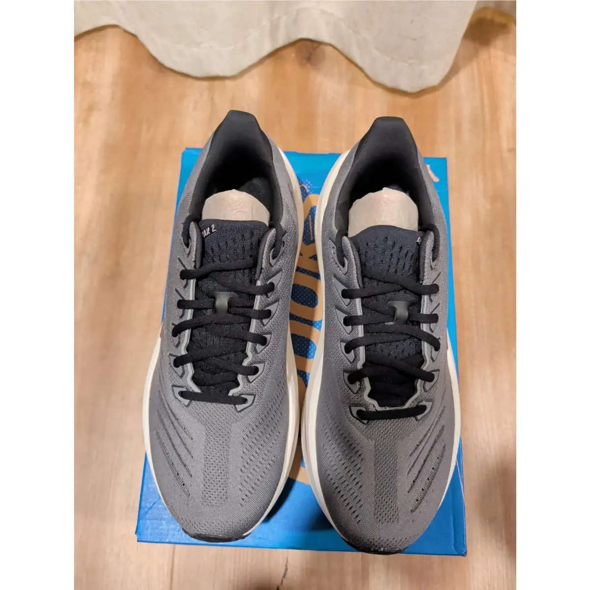 Brooks shoes - Brooks Glycerin Max 2 - Glycerin Max - 120468 1B 059 - Gray 2