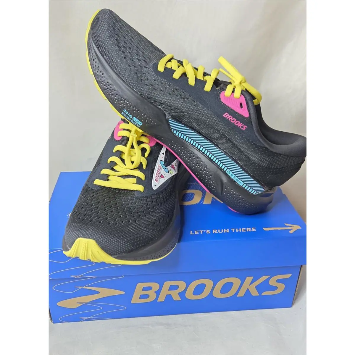 Brooks shoes - Brooks Adrenaline GTS 24 - Adrenaline GTS - Black 8