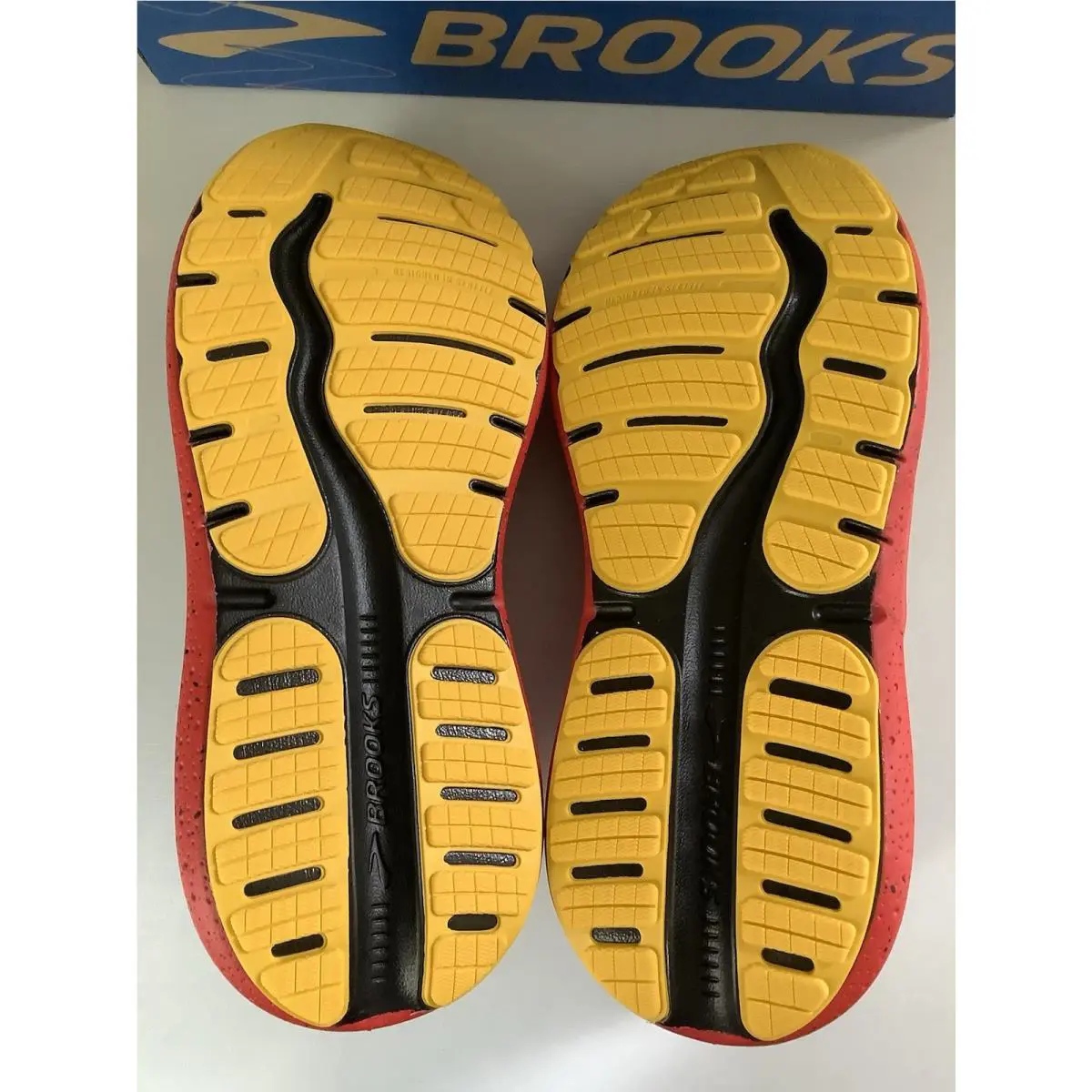 Brooks shoes - Brooks Ghost Max - Ghost Max - Black 6