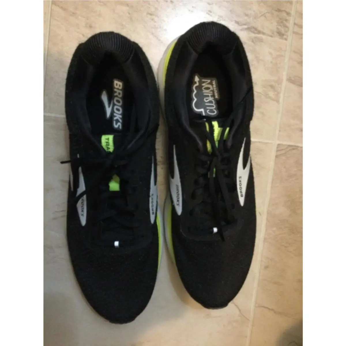 Brooks shoes - Black 5