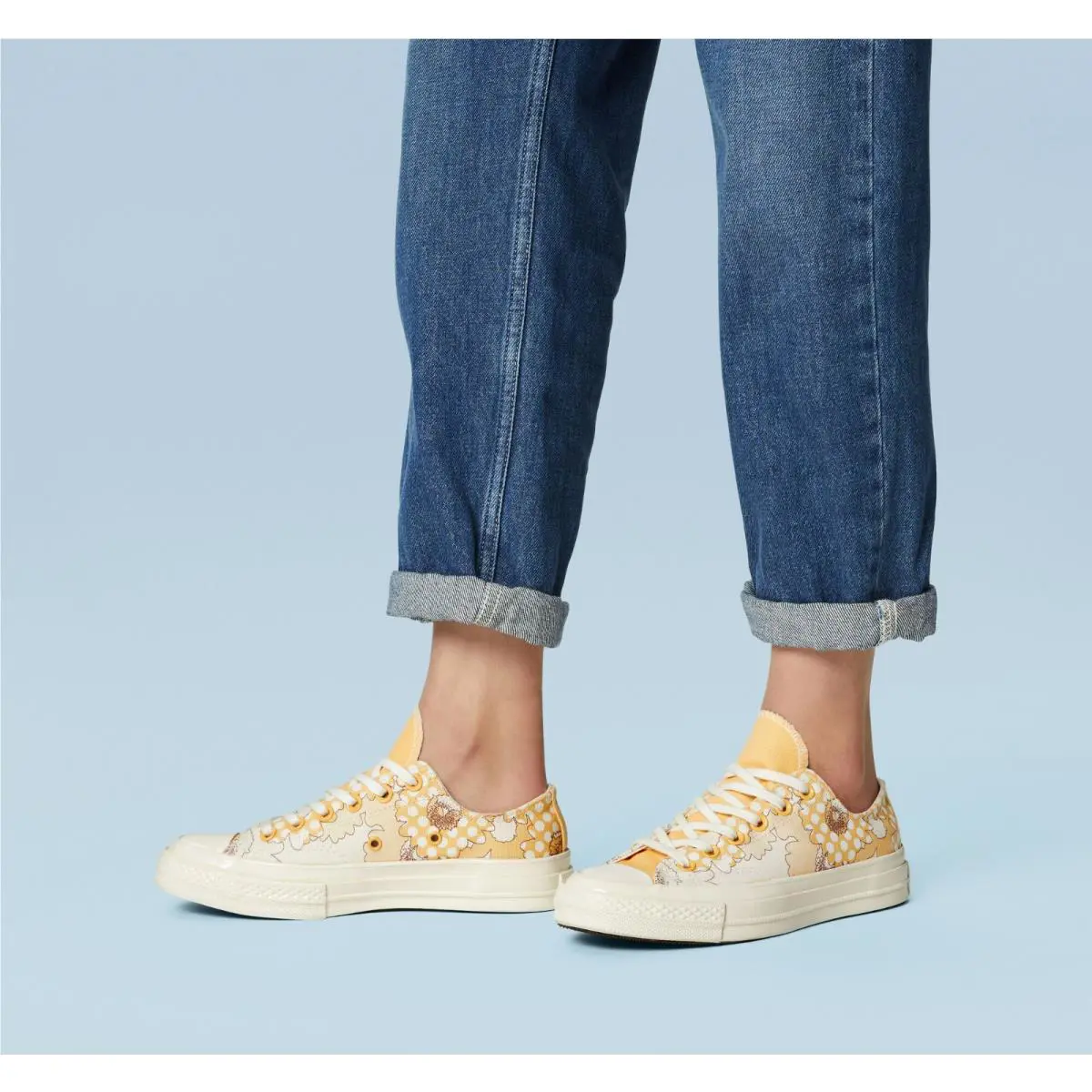 Converse shoes - Cyber Mango/Egret 0