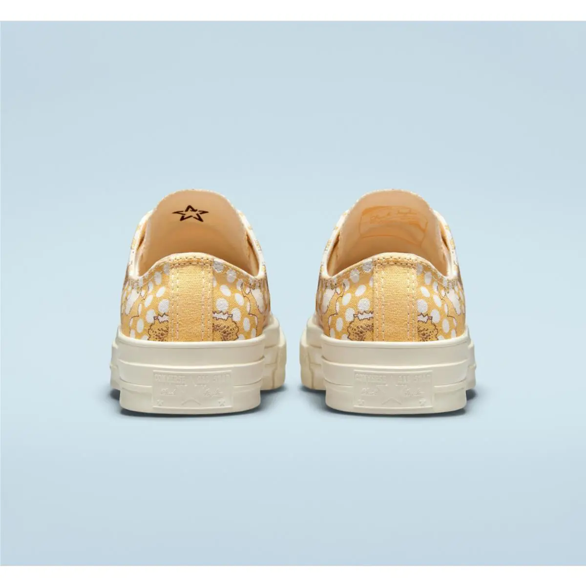 Converse shoes - Cyber Mango/Egret 9