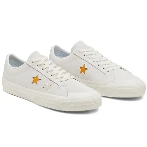 Converse shoes - White 2
