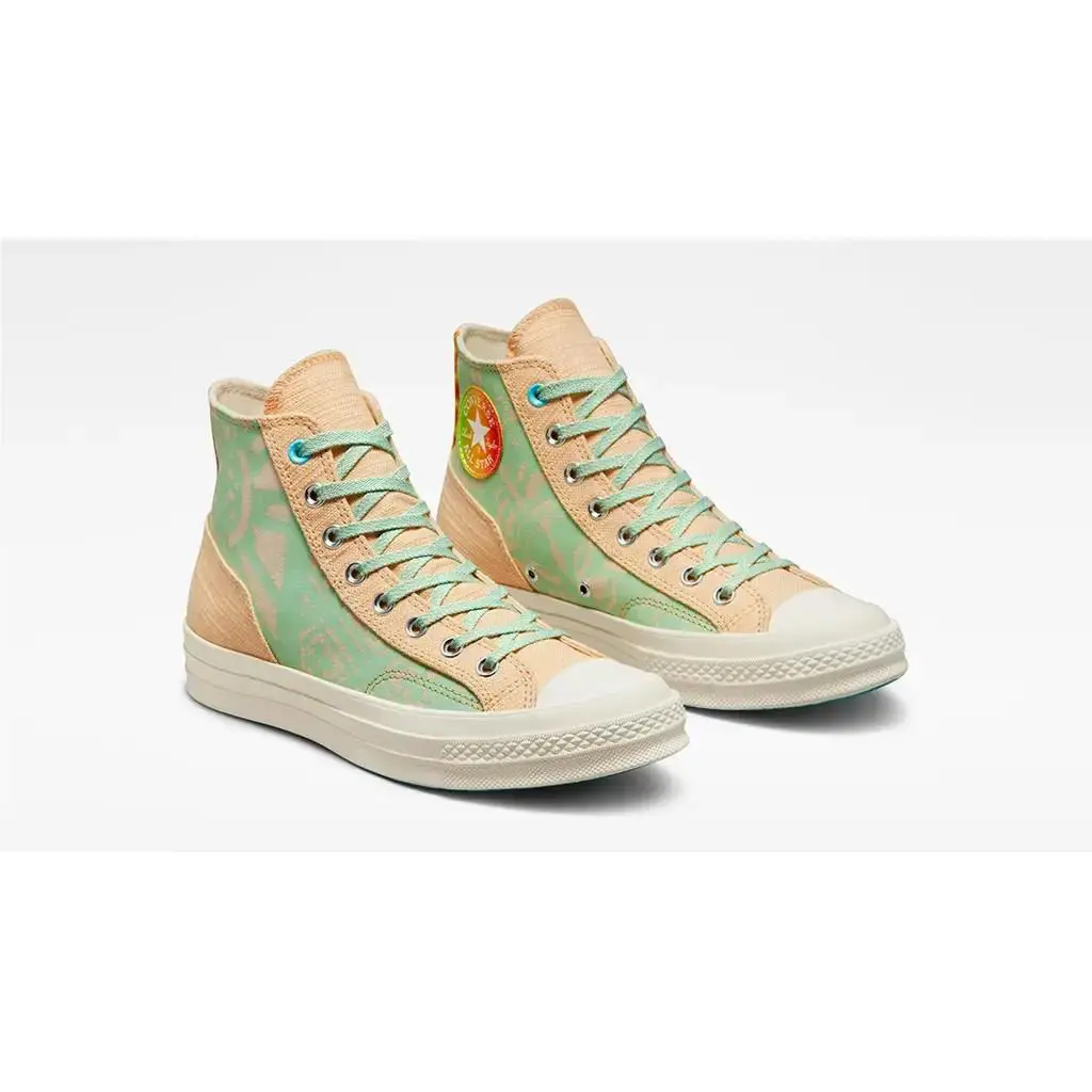 Converse shoes - White 5