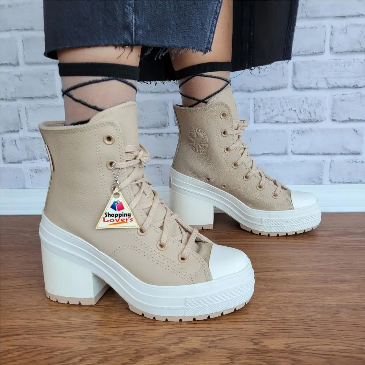 ⭐converse Chuck 70 De Luxe Platform Weatherized Leather 12.5 Women Shoes A12345C