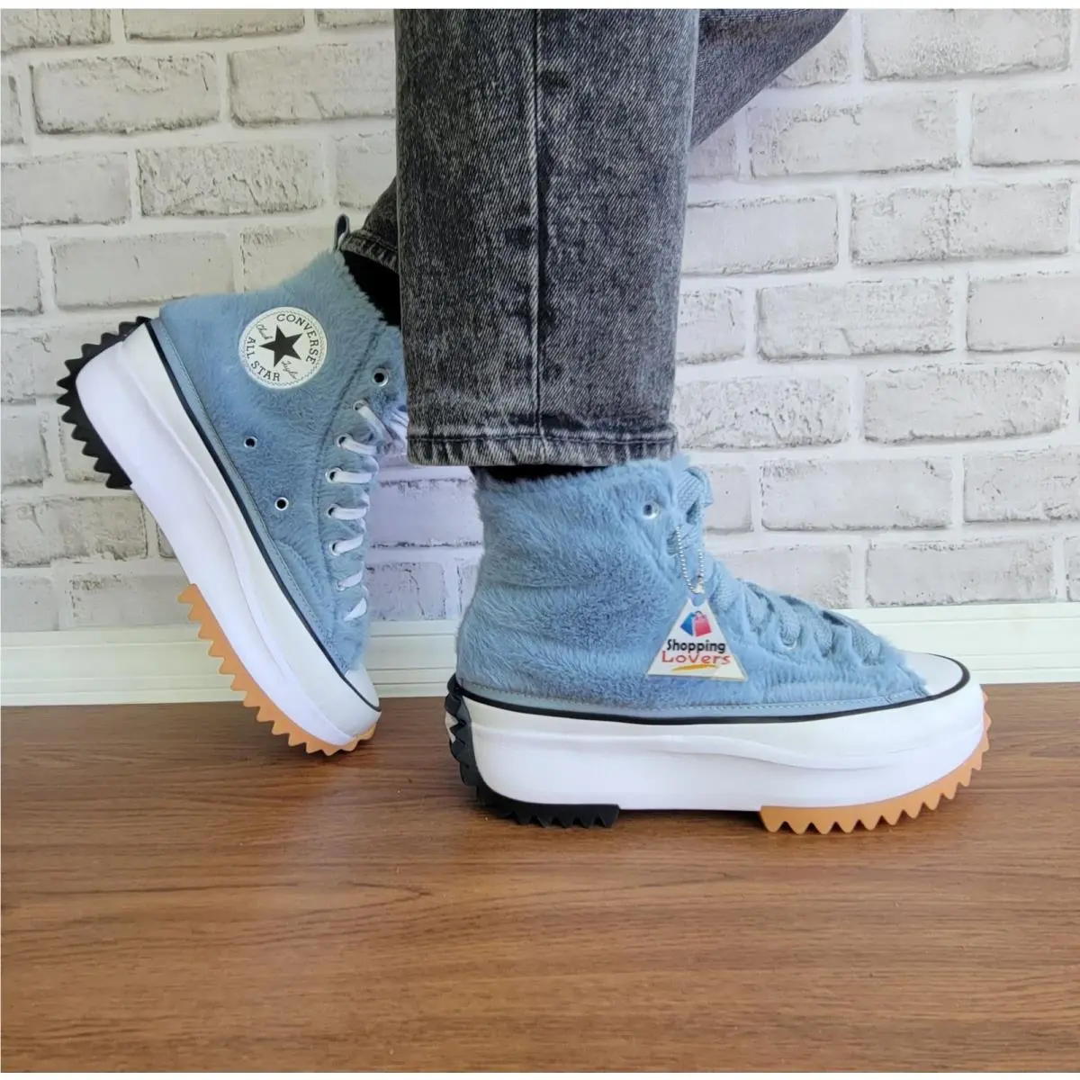 Run Star Hike Hi Platform Fur 10.5 Womens Shoes Sneaker A13381C by Converse
