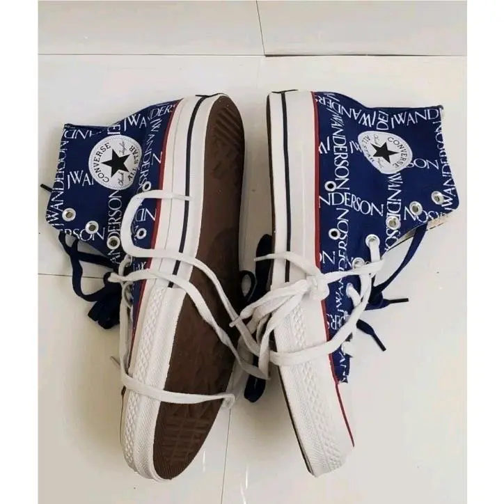 Converse shoes - Blue 3