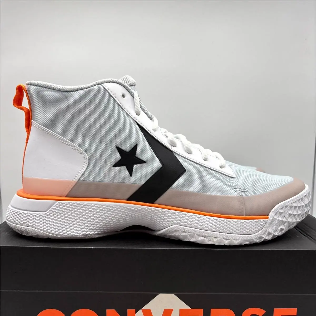 Converse Series BB White Gray Orange Lace Up Athletic Shoes Size 13 Mens 165591C