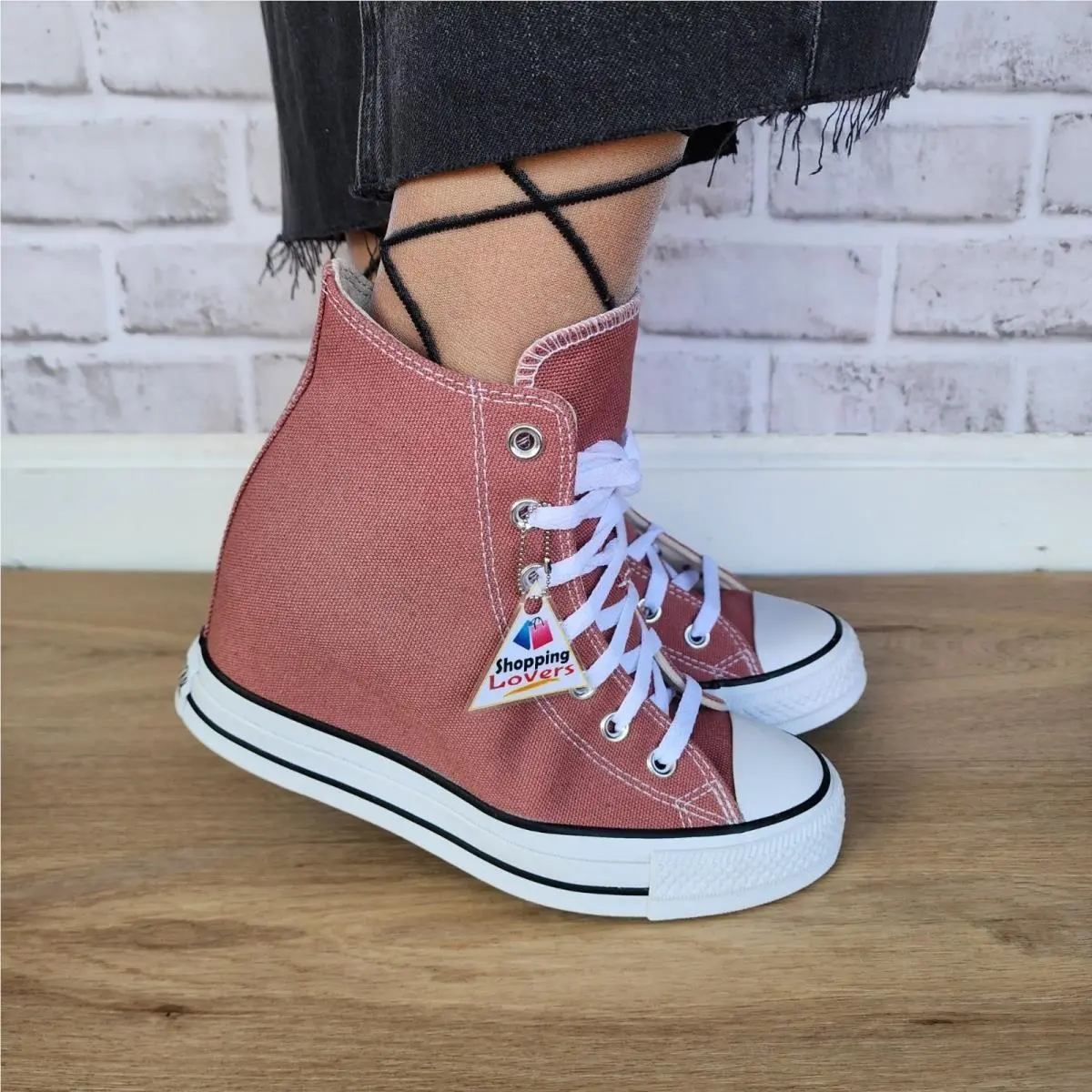 Converse shoes - Converse Chuck Taylor - Chuck Taylor - A13832C - Brown (UPC: 194435356044) 1