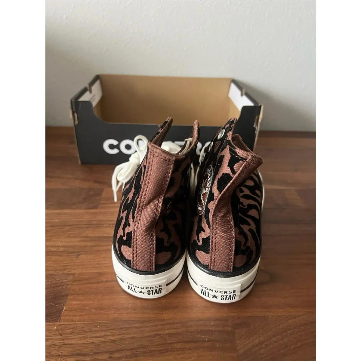 Converse shoes - Converse Chuck Taylor High - Chuck Taylor High - A12351C - Black, Brown 3