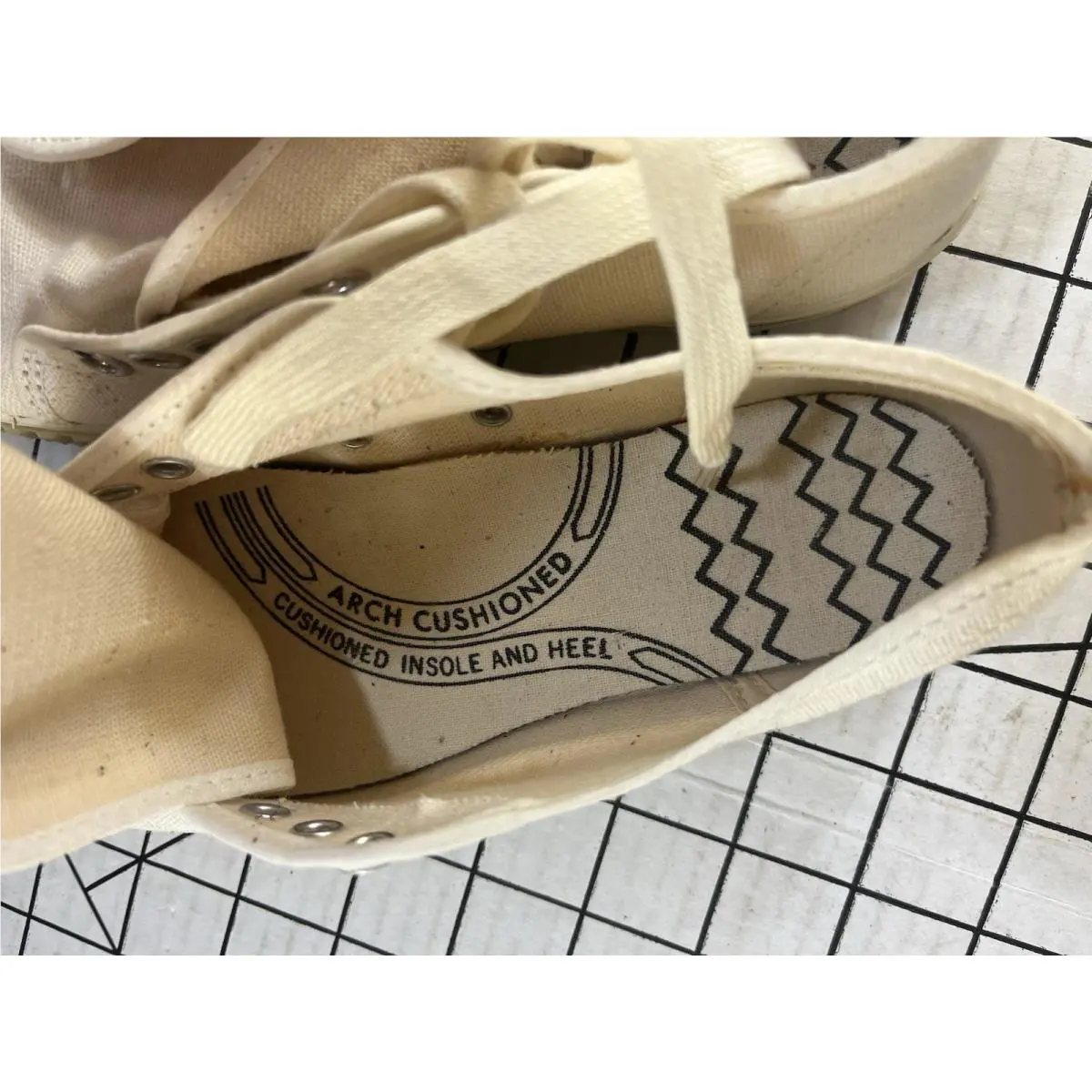 Converse shoes - White 6