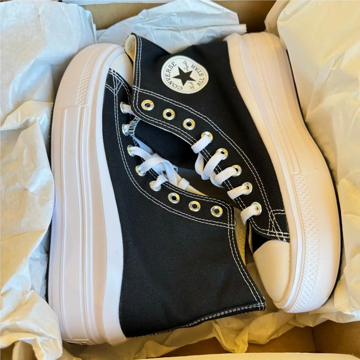 Converse shoes - Black 3