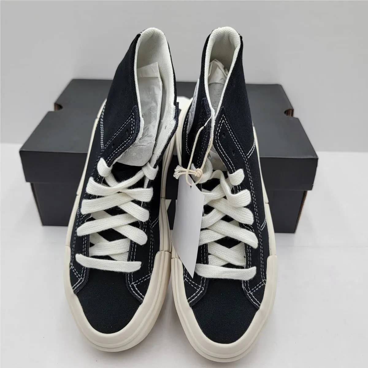 Converse shoes - Black 2