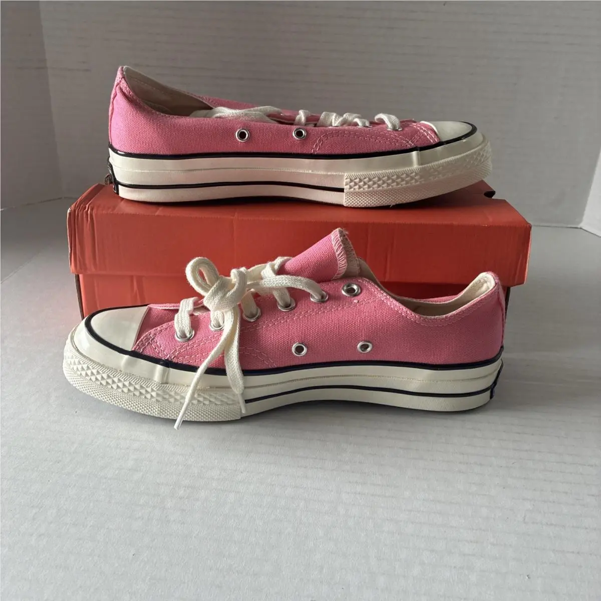Converse Chuck 70 Oxford Shoes A08138F Pink Egret Black Sz 6.5M 8.5W