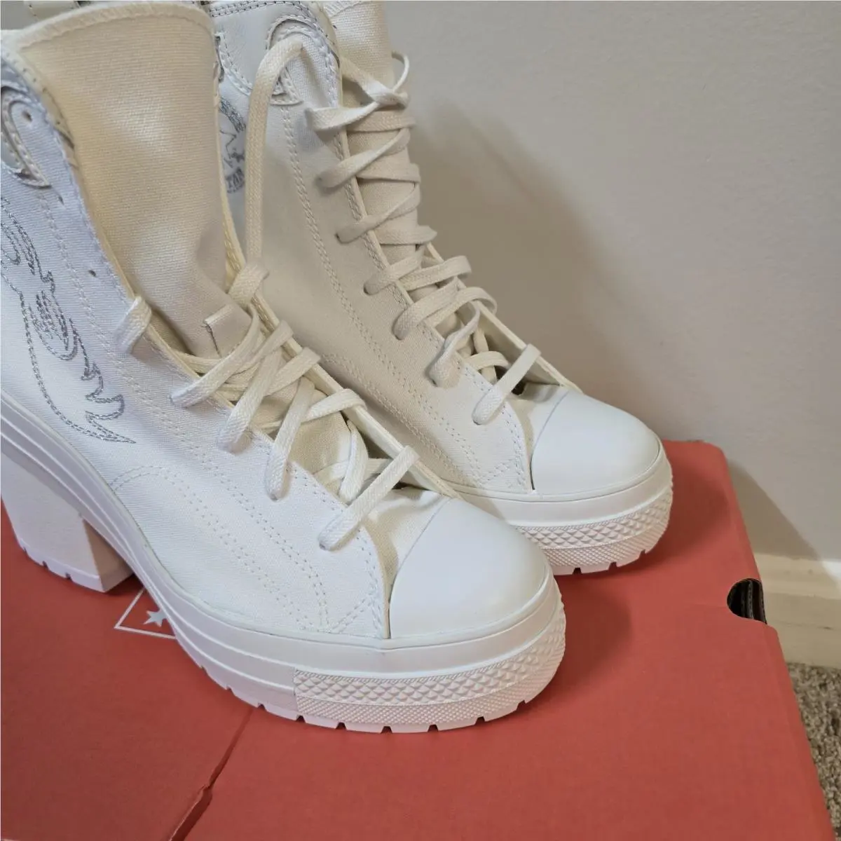 Converse shoes - Converse Chuck 70 - Chuck - White 0
