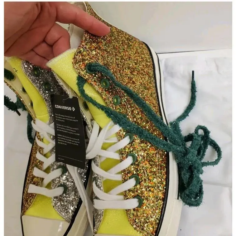 Converse shoes - Gold 3