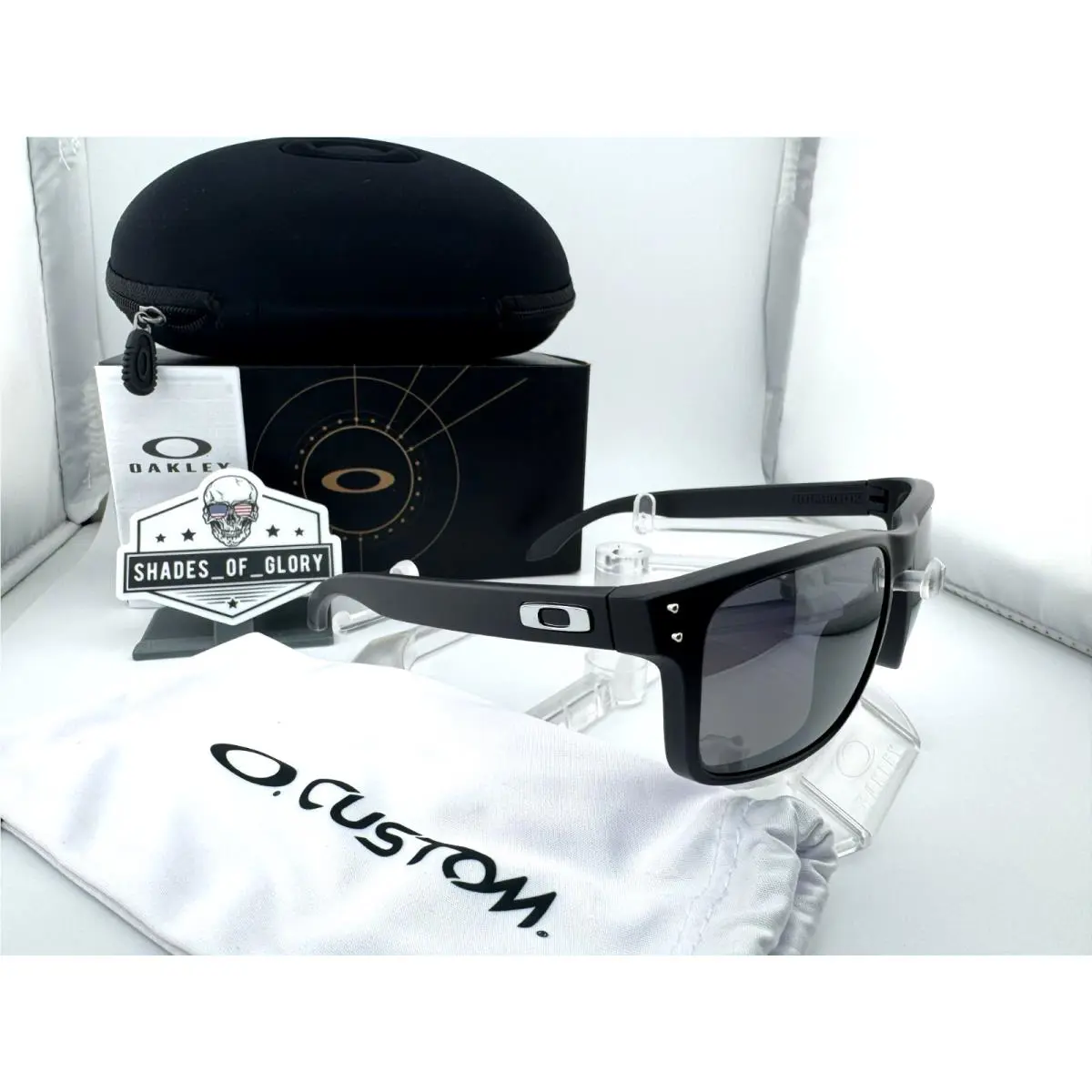 Holbrook Custom Matte Carbon Chrome W/ Prizm Black Polarized Sunglasses by Oakley