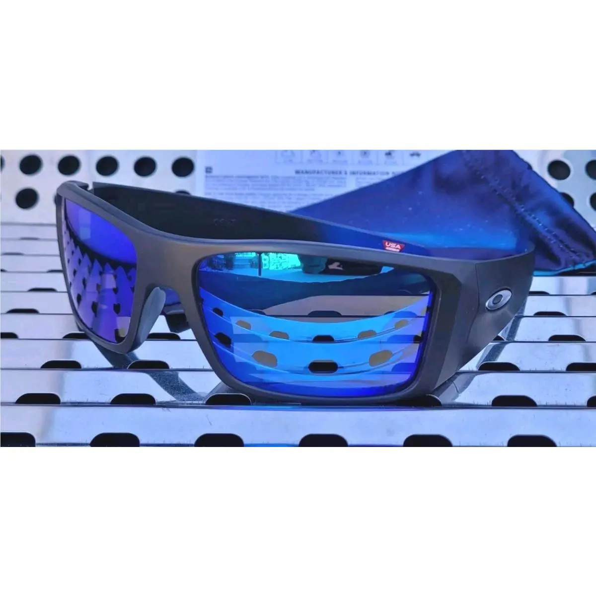 Oakley Heliostat 9231-2361 Sunglasses Matte Black W/prizm Sapphire Polarized