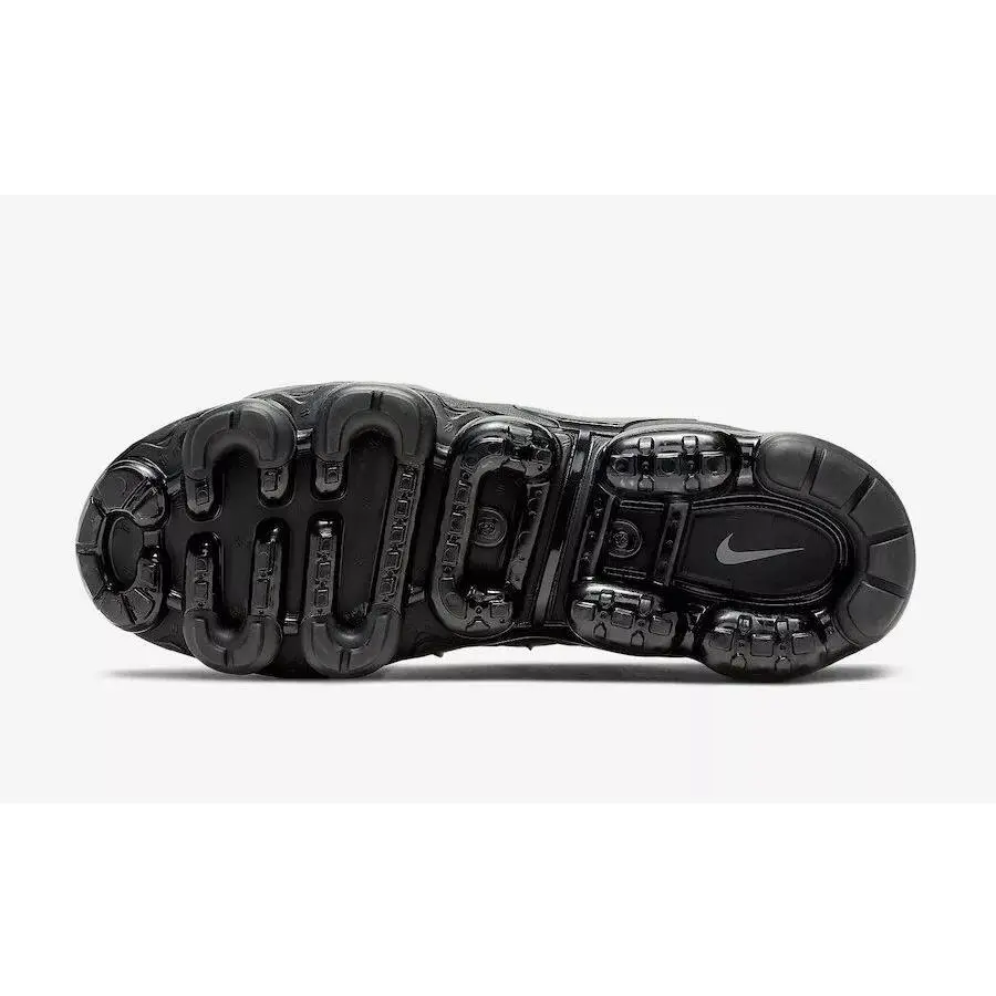 Nike shoes - Nike Air Vapormax Plus - Air Vapormax Plus - Gray 3