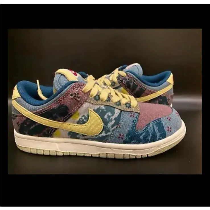 Nike shoes - Nike Dunk Low - Dunk Low - CZ9747-900 - VARSITY MAIZE/PINE GREEN-WHITE 3