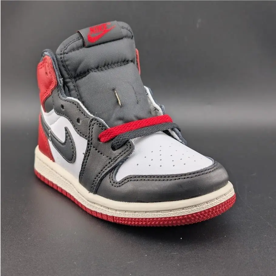 Nike Jordan 1 Retro High OG TD Sneakers Infant/toddler Size 4c in Orig Box