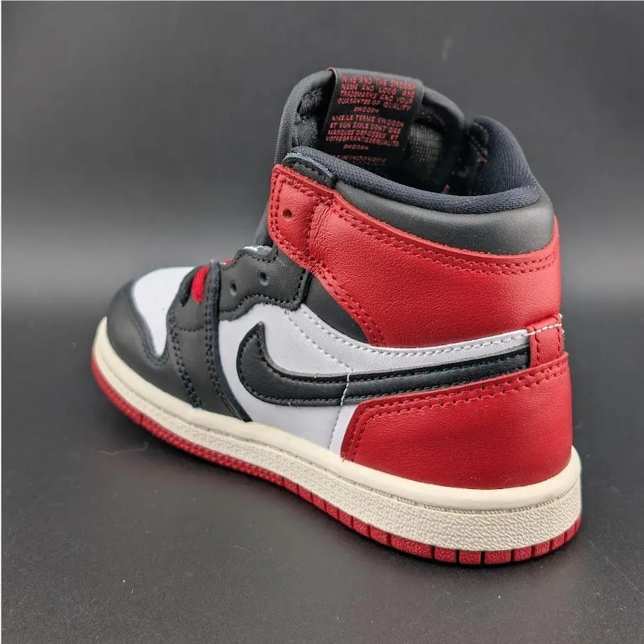 Nike shoes - Jordan 1 - FD1413 106 - Black/White/Varsity Red 3