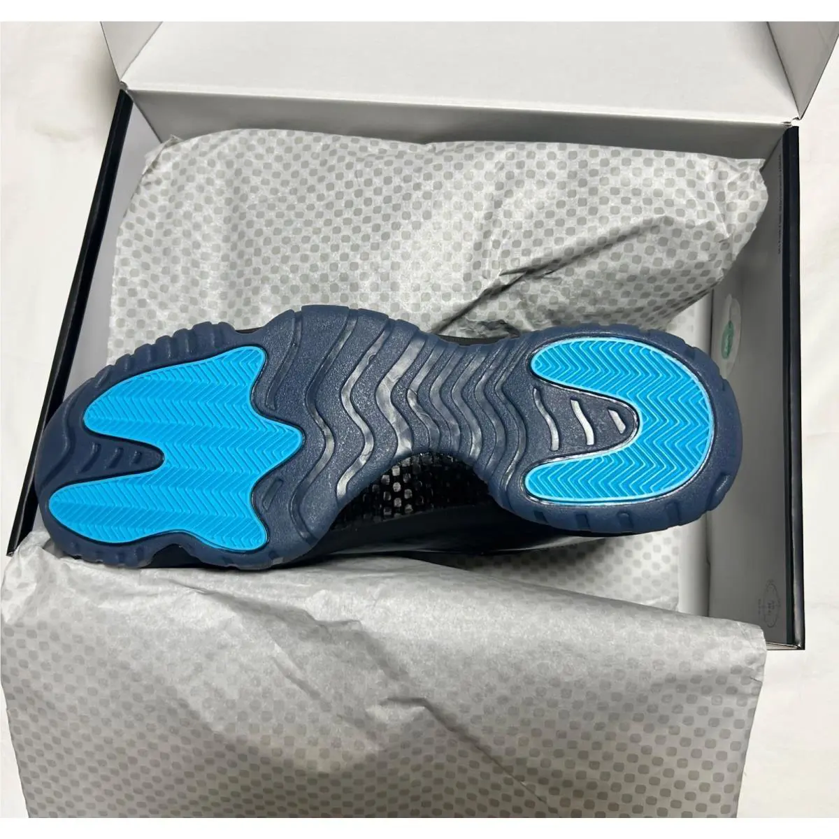 Nike shoes - Air Jordan 11 - Air - CT8012-047 - Black 4