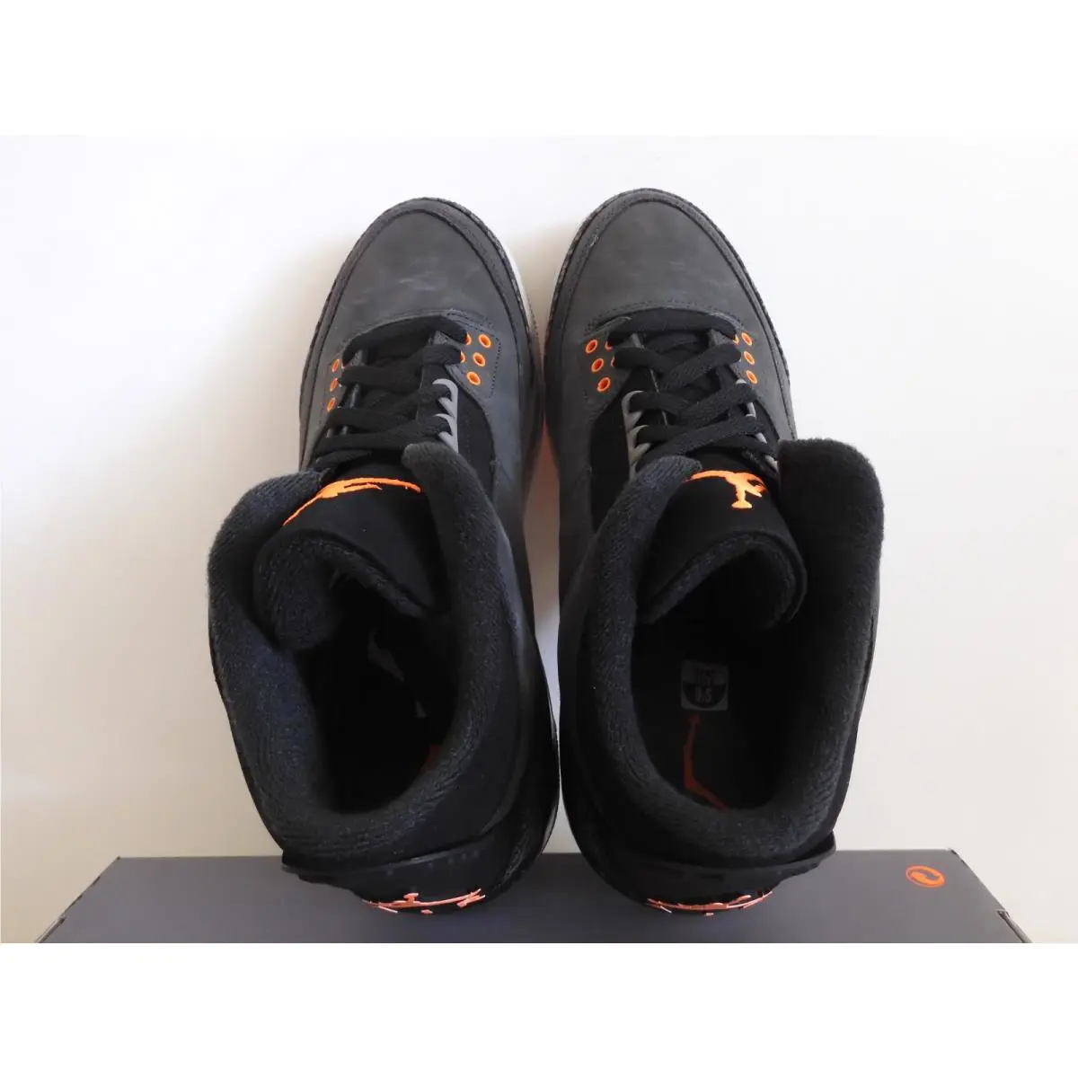 Nike shoes - Air Jordan 3 - Air - CT8532-080 - Orange 35