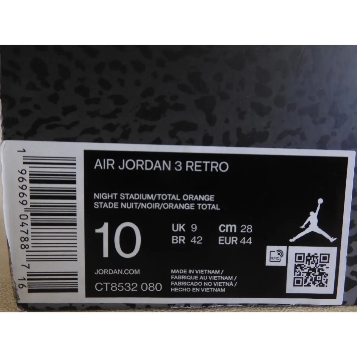 Nike shoes - Air Jordan 3 - Air - CT8532-080 - Orange 45