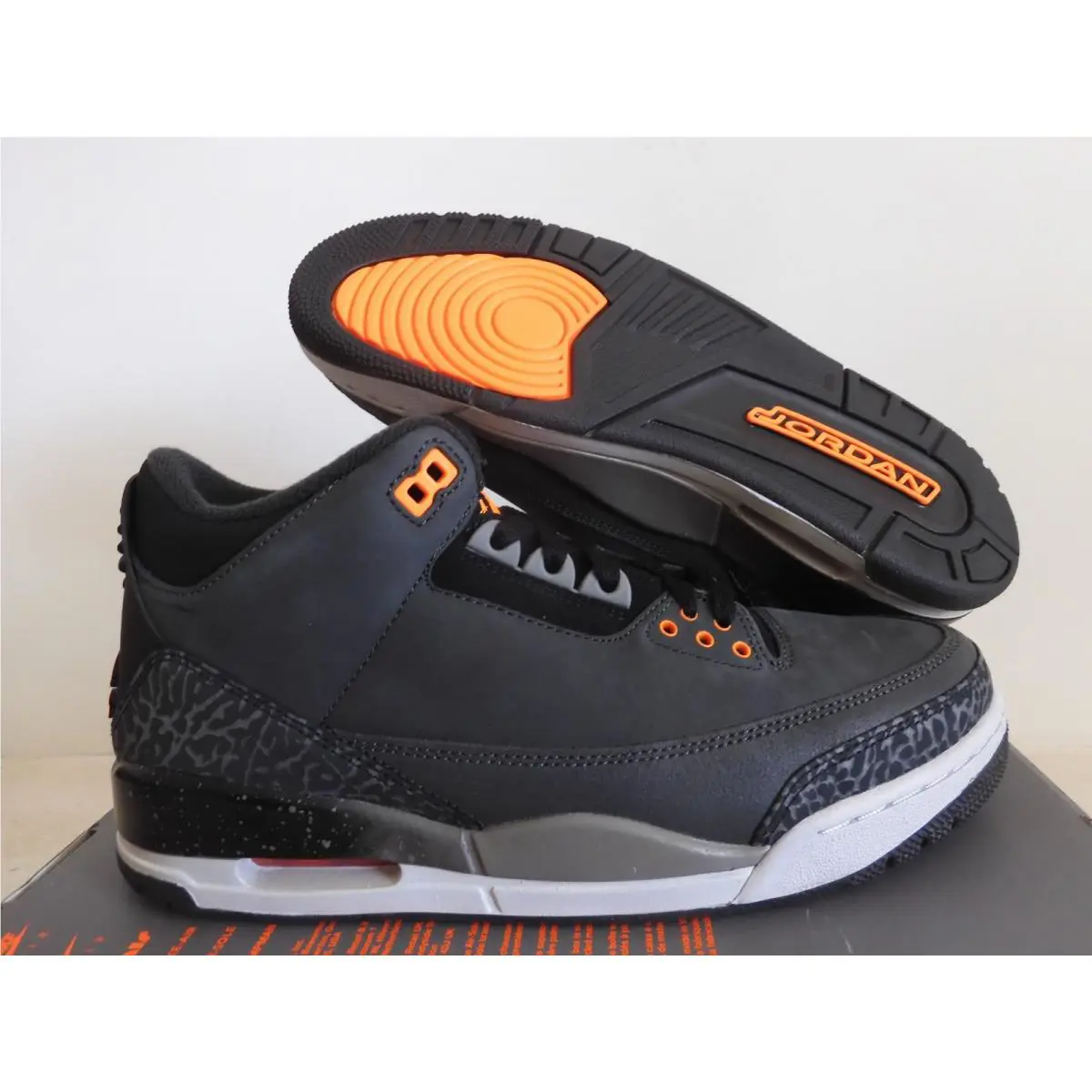 Nike shoes - Air Jordan 3 - Air - CT8532-080 - Orange 22