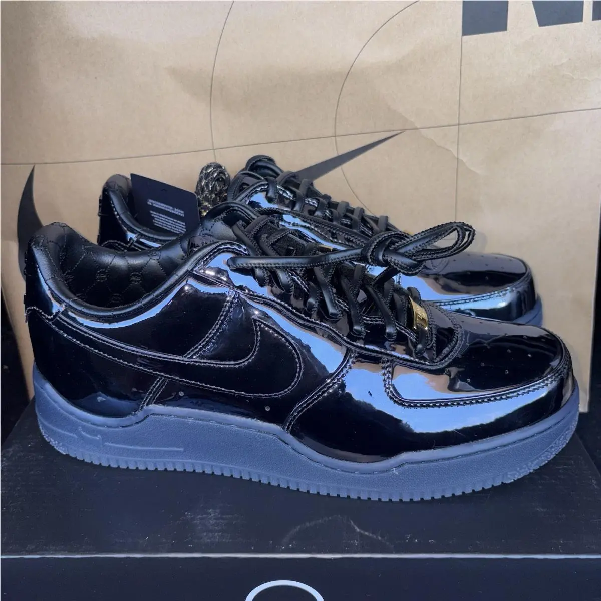 Nike Air Force 1 Lbj Nyc Low Lebron James Patent Black Nby IO6129 001 Sz 13