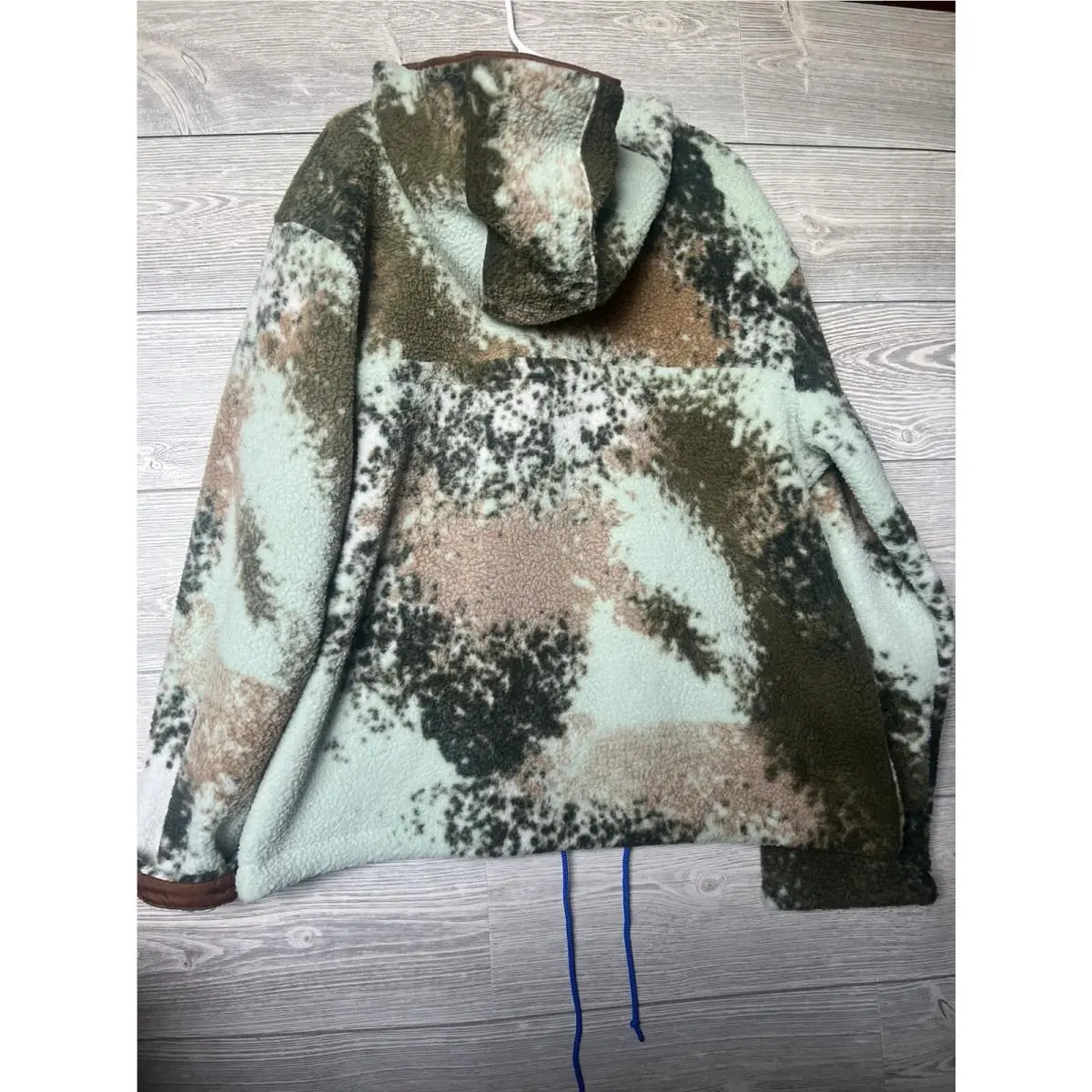 Nike clothing - Nike Sportswear Essentials+ 1/2 Zip Sherpa Hoodie - DD5009222 DD5009-222 - Camouflage 6