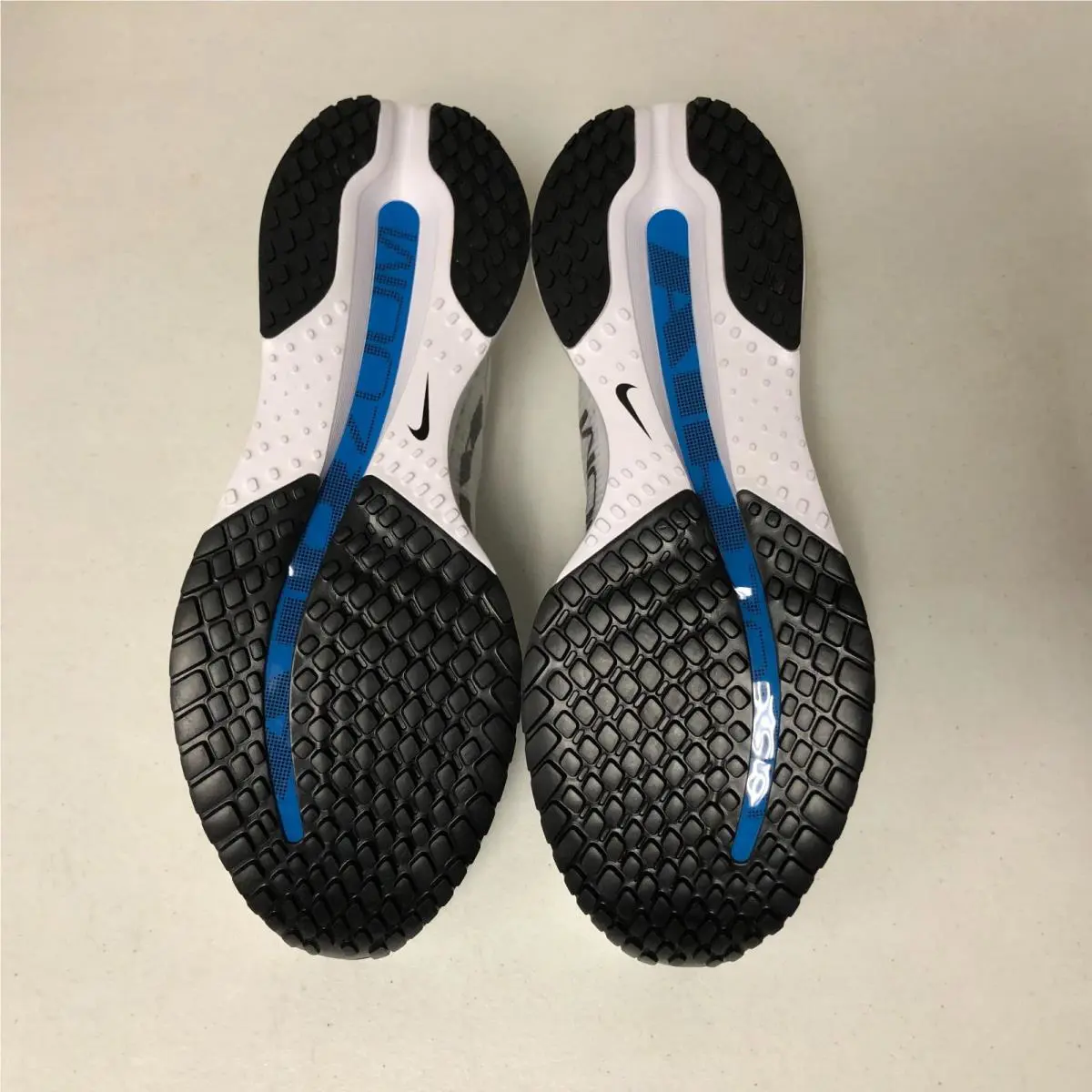 Nike shoes - Nike Pegasus - Pegasus - HQ2592-104 - Blue (UPC: 198486920506) 4