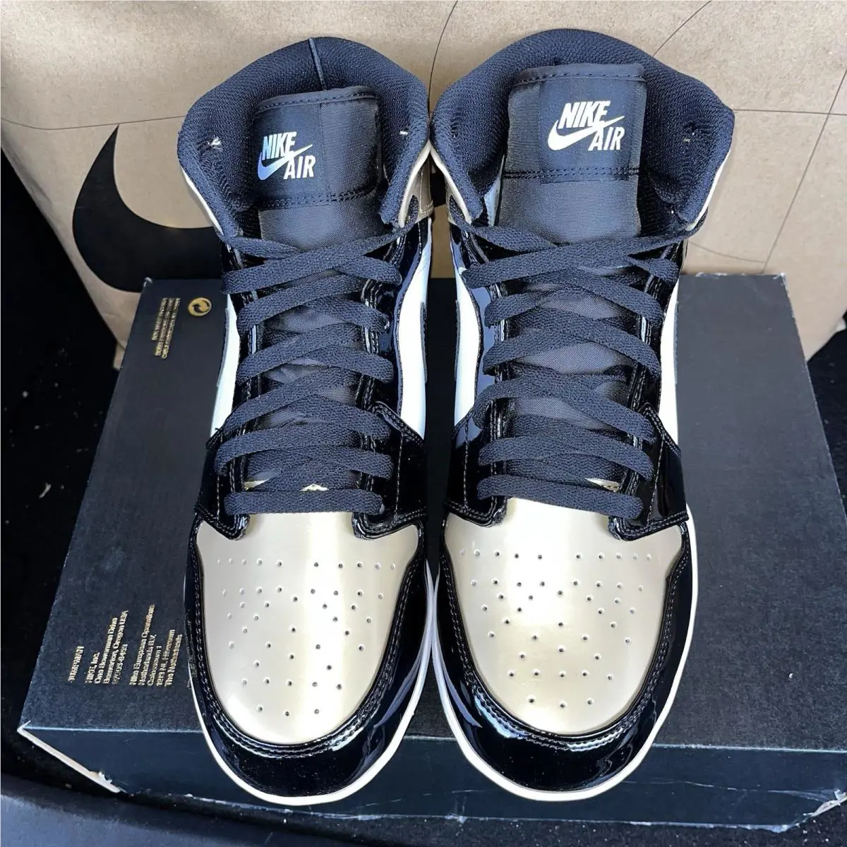 Nike shoes - Jordan 1 Mid - Mid - Fj6805-701 - Black 2
