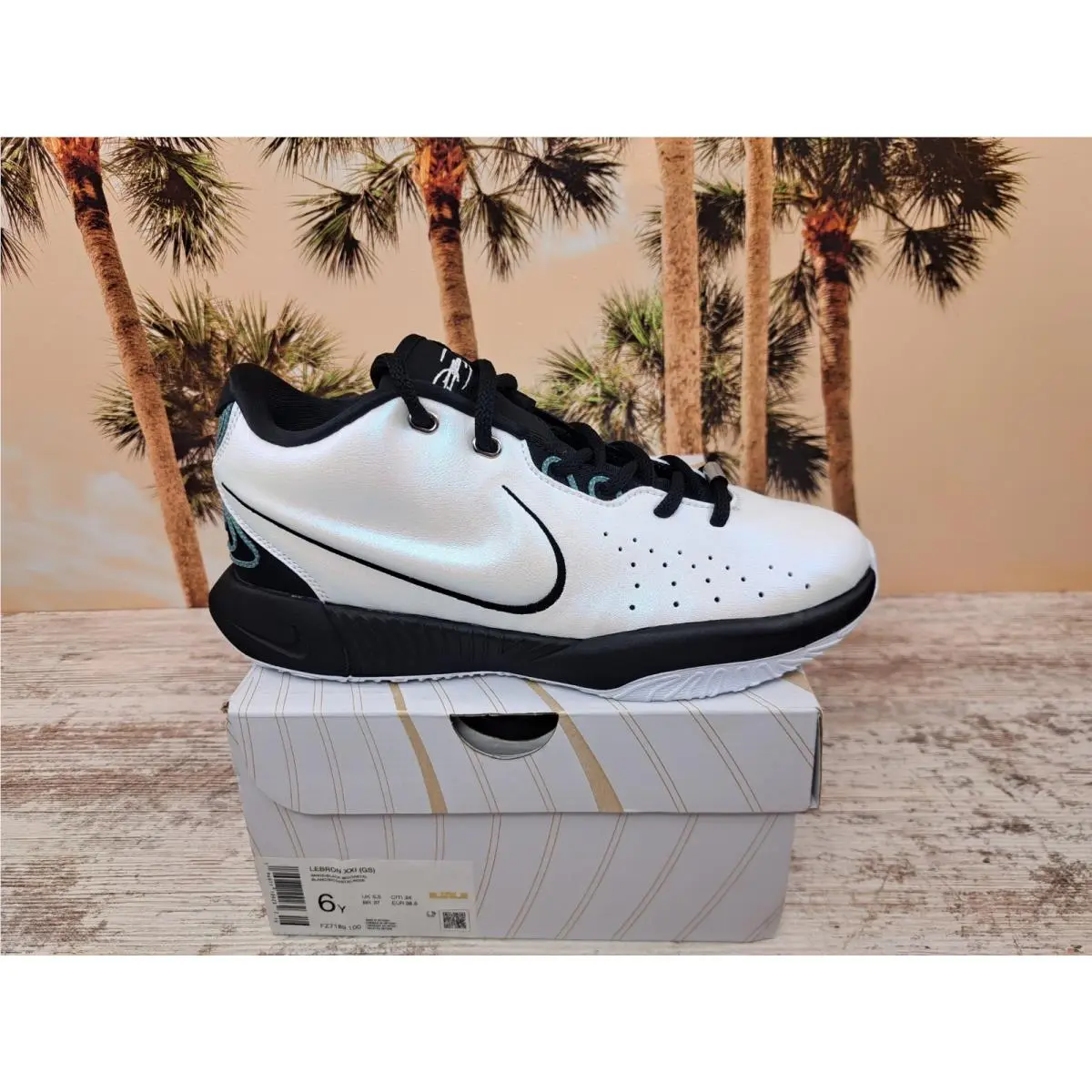 Nike shoes - Nike LeBron XXI - LeBron XXI - FZ7189-100 - White 6