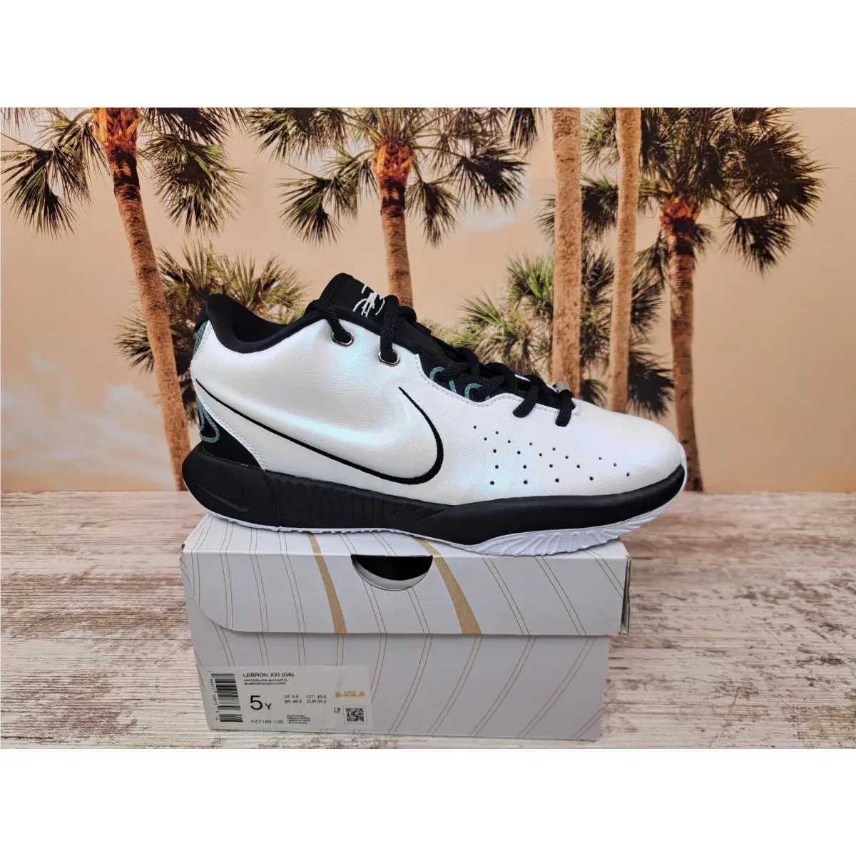 Nike shoes - Nike LeBron XXI - LeBron XXI - FZ7189-100 - White 6