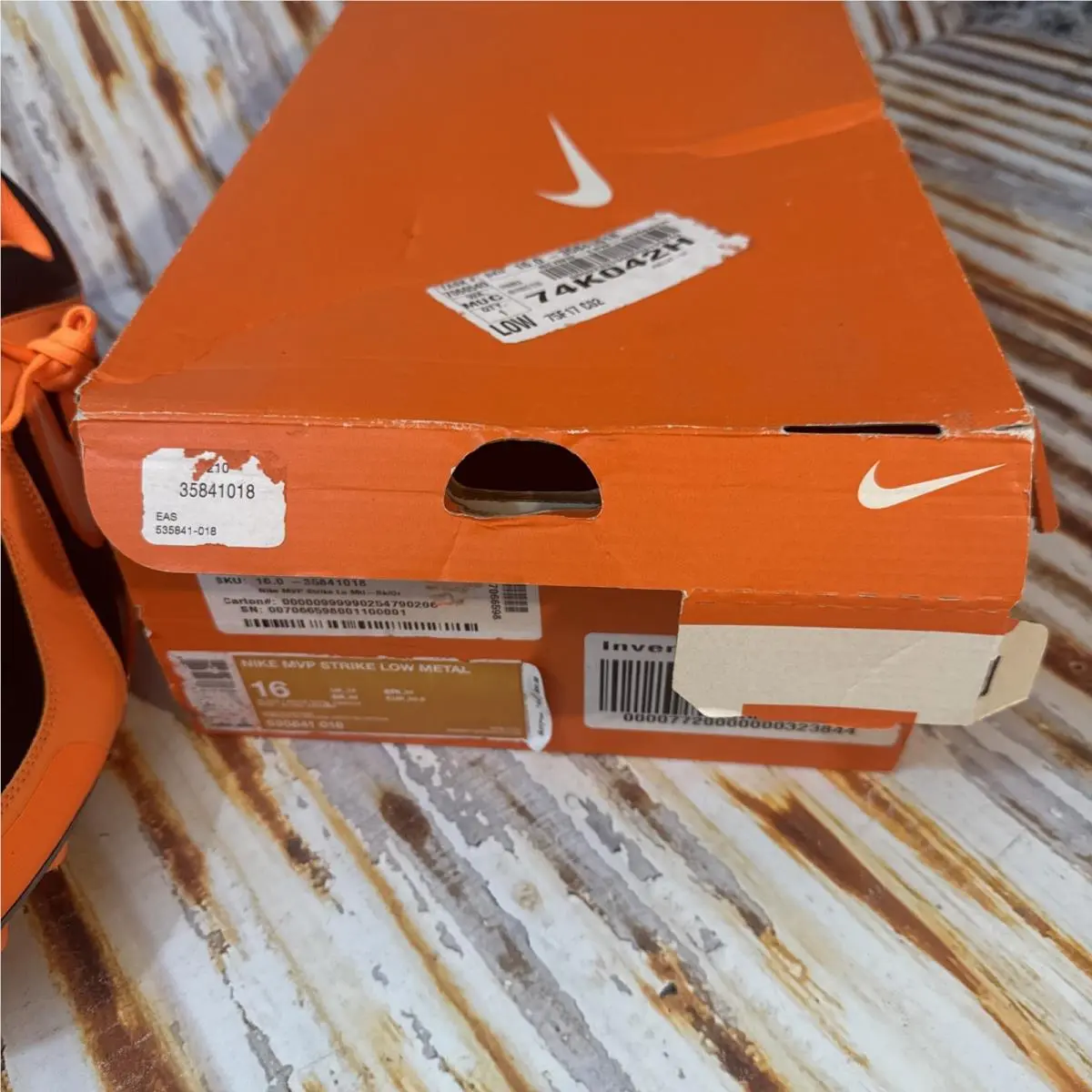 Nike shoes - Nike MVP Strike - MVP Strike - Main: Black 2