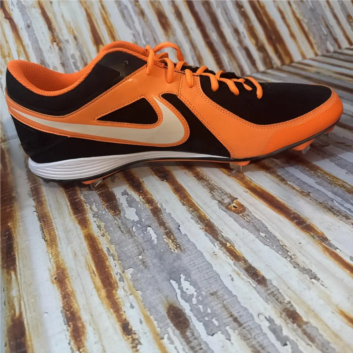 Nike shoes - Nike MVP Strike - MVP Strike - Main: Black 4