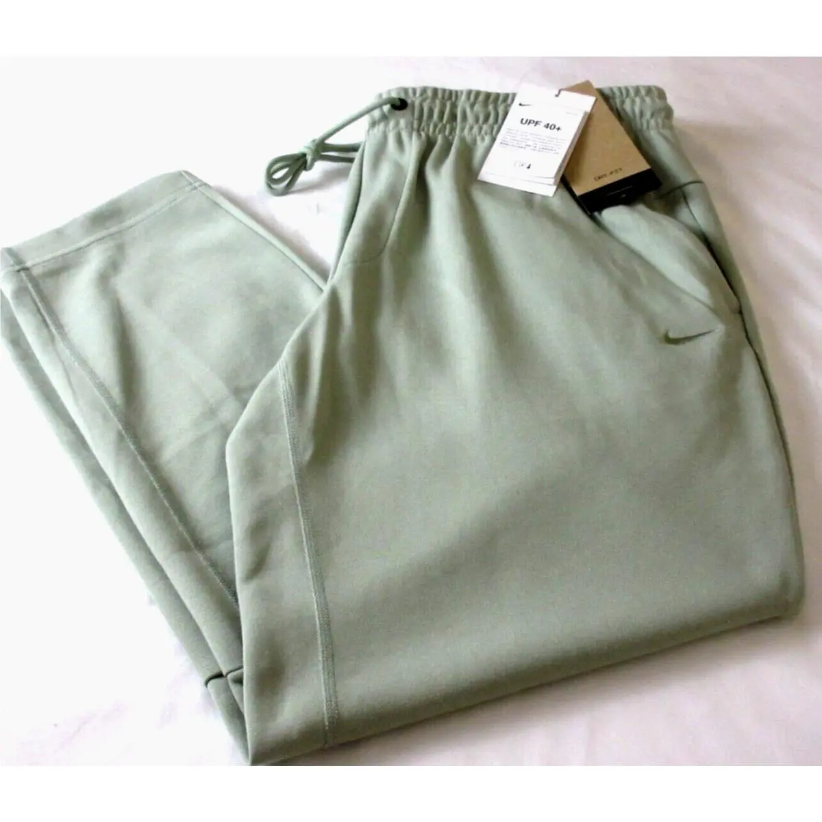 Nike clothing - Nike Primary - Primary - FZ5850370 - Green 4