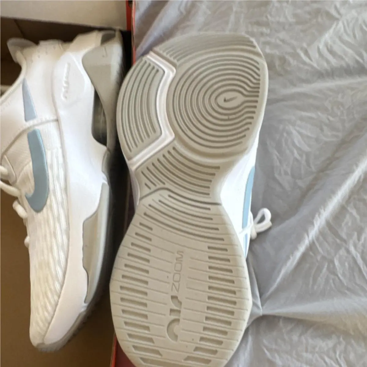 Nike shoes - Nike Zoom Bella 6 - Zoom Bella - DR5720-106 - White 1